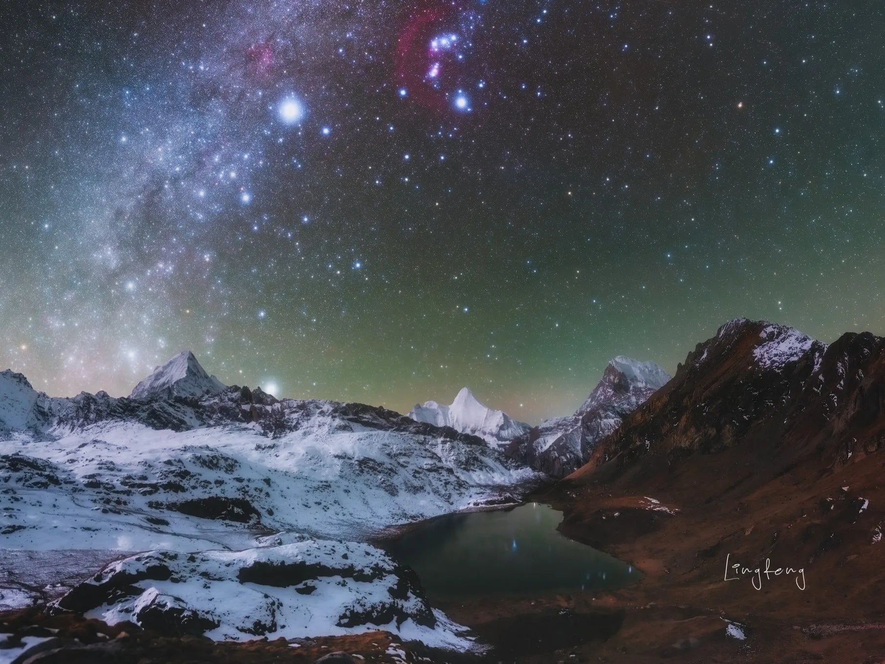Milky way over mountains